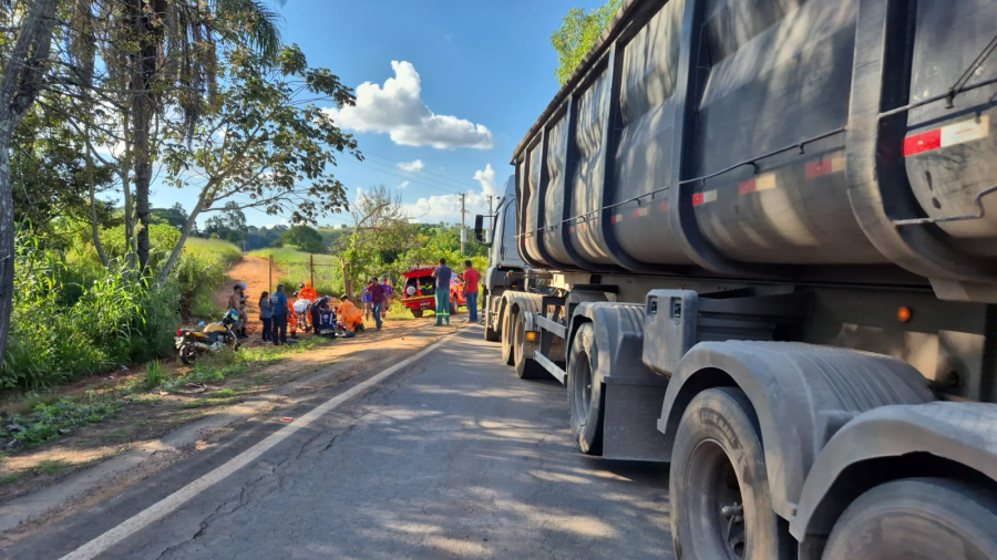 Colisão na MGC-369 deixa casal ferido e mobiliza resgate 