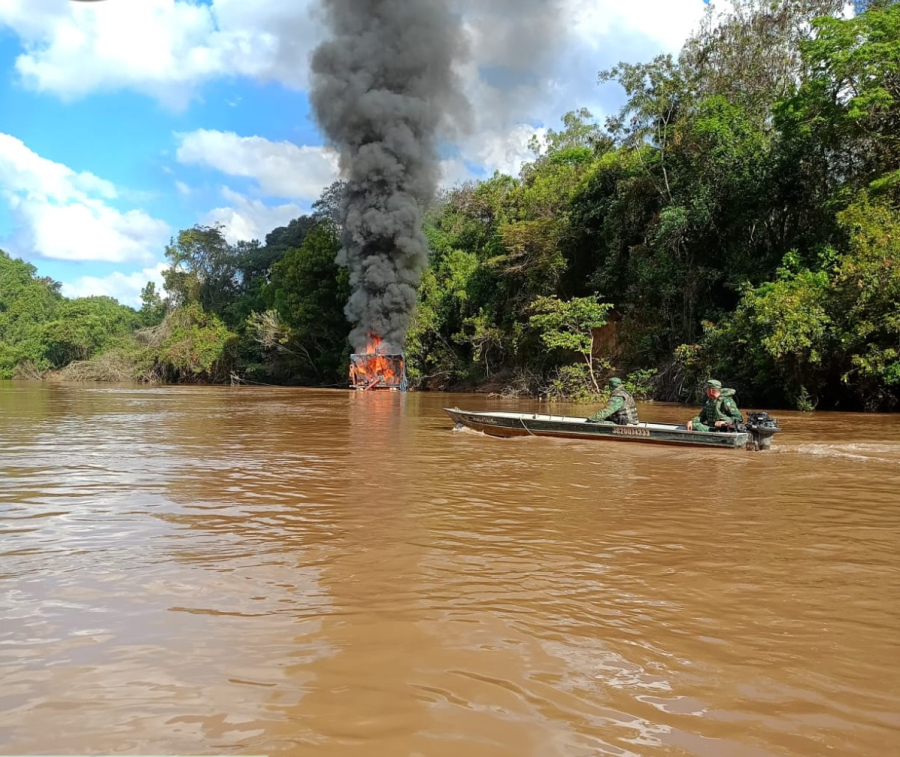 Presos suspeitos em operação contra garimpo ilegal no Rio Verde 